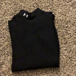 Black Under Armour Long-Sleeve